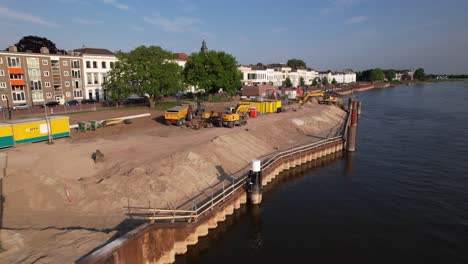 Quay-under-construction-seen-from-above-river-IJssel-with-work-in-progress-on-the-IJsselkade-boulevard
