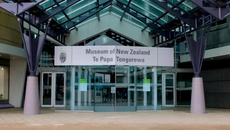The-entrance-to-Museum-of-New-Zealand-Te-Papa-Tongarewa-in-the-capital-Wellington,-New-Zealand-Aotearoa