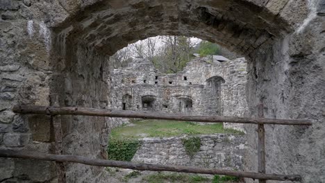 Ruins-of-old-medieval-castle-near-Innsbruck