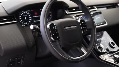 modern-automated-steering-wheel,-land-rover-velar,-range-rover,-modern-automobile-interior