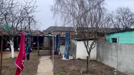 Clothes-left-drying-on-the-line-but-everyone-gone-from-the-Ukrainian-countryside-due-to-war-with-Russia