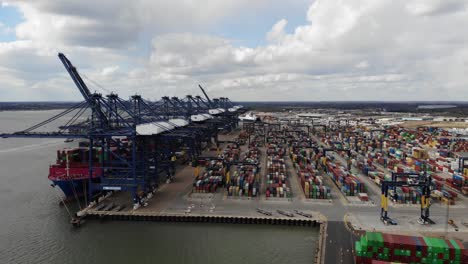 Global-disruption-in-the-international-shipping-has-meant-there-is-a-backlog-of-containers-at-the-Port-of-Felixstowe,-Suffolk,-UK