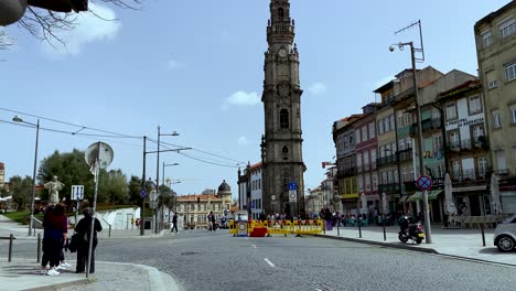 Clerigos-Church-Tower-From-Street-View-In-Porto-City,-Portugal