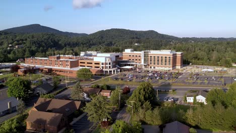 Appalachen-Regionalkrankenhaus-Und-Gesundheitssystem-In-Boone,-NC,-North-Carolina,-UNC-Gesundheitssystem