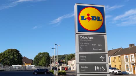 Lidl-Sign-Showing-Opening-Times-UK-4K