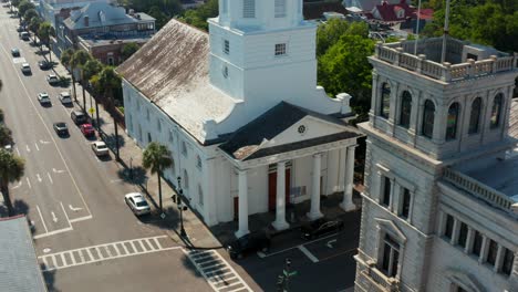 St.-Michael&#39;s-Episcopal-Church-In-Charleston,-South-Carolina