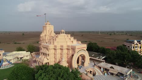 Aerial-rotating-shot-of-Palitana-temple