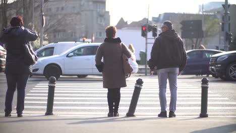 People-Crossing-Crosswalk-In-City-At-Rush-Hour-Timelapse