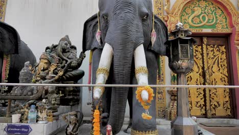 temple-symbol,-culture,-ceremony,-buddhism,-status,-lantern-in-Thailand