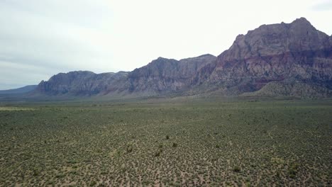Luftneigung-Nach-Oben-Im-Red-Rock-Canyon-Gebiet-In-Nevada