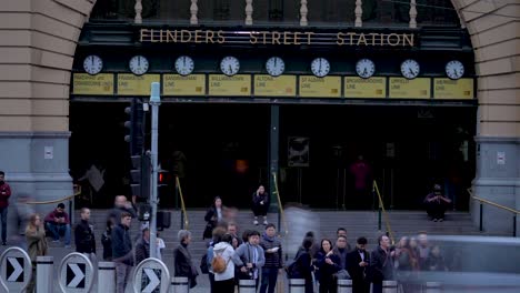 Zeitraffer-Der-Flinder-Station,-Melbourne-Tagsüber,-Juli-2019