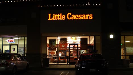 Little-Ceasars-Pizza-Wide-Establishing-Shot-Night