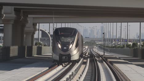 El-Metro-De-Doha-Está-Diseñado-Como-Uno-De-Los-Sistemas-De-Tránsito-Ferroviario-Más-Avanzados-Del-Mundo