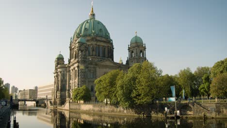Historic-Berlin-Cathedral-under-Beautiful-Morning-Light-next-to-River-Spree