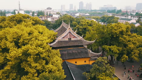 4K-Suzhou--City-of-Gardens---Chinese-Temple,-Jiangsu-Province,-China