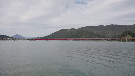 Puente-Aotonoo-En-Fukui,-Japón,-Cerca-De-Wakasa-Hongo-Y-La-Planta-Nuclear-De-Oi