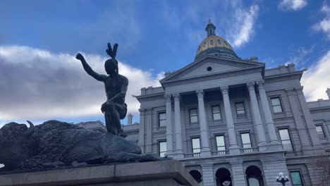 The-golden-dome-of-the-Colorado-Capitol-during-the-2021-January-COVID-pandemic