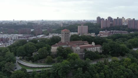 Settling-counterclockwise-orbit-of-The-Cloisters-in-Upper-Manhattan-NYC-with-a-parallax-view-of-its-hilltop-location