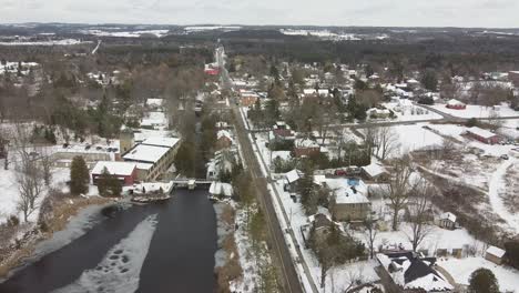 Aerial-Shot-Of-Historic-Mill-And-Houses-In-The-Town-Of-Alton,-Caledon
