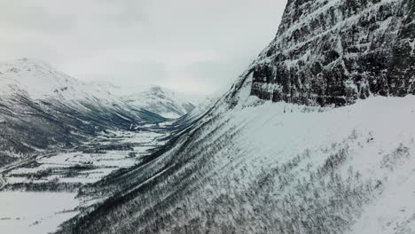 Winterlandschaft-In-Norwegen
