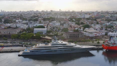 Luxury-yacht-flying-fox-of-Russian-oligarch-docked-in-Puerto-Don-Diego,-Santo-Domingo