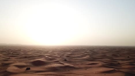 Puesta-De-Sol-En-El-Desierto-De-Dubai---Imágenes-De-Drones