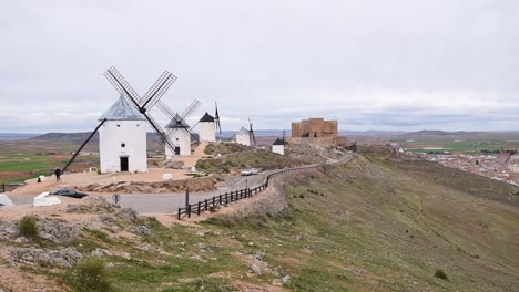 Famours-windmills-of-Spain,-Molinos-de-Viento-de-Consuegra