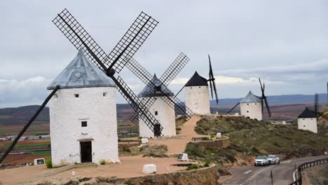 Berühmte-Windmühlen-Von-Spanien,-Windmühlen-Von-Consuegra