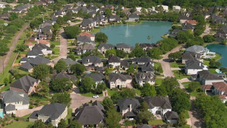 Antenne-Von-Wohlhabenden-Häusern-In-Houston