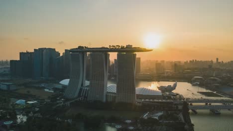 Singapore,-Aug-2019:-Stunning-time-lapse-of-Singapore-CDB-at-Marina-Bay