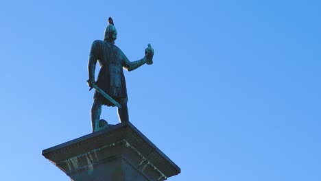 Statue-of-Olaf-Tryggvason-the-founder-of-the-nordic-city-of-Trondheim-in-Norway