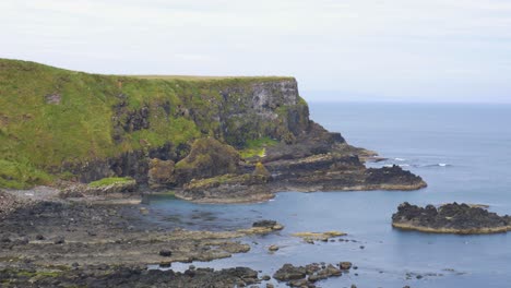 Empty-cliff-coast-Ireland-Giants-causeway-Northern-pan-right