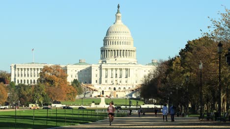 American-People-Outside-of-United-States-Capitol-Building
