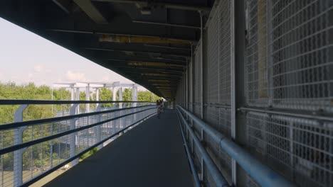 Biking-way-above-danube-river-in-Vienna-on-a-hot-summer-day
