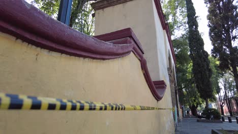 Usually-one-of-the-most-popular-and-visited-spots-in-Mexico-City-by-both-national-and-international-tourists,-downtown-Coyoacan-looks-like-a-ghost-town-during-the-COVID-19-lockdown