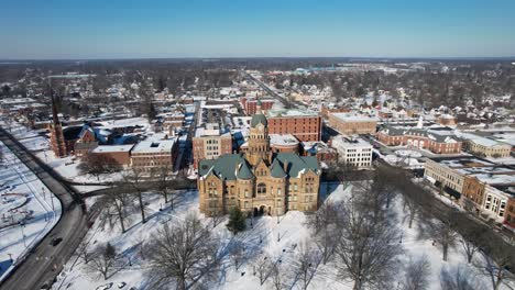 Aerial-drone-view-of-Trumbull-County-Courthouse,Warren,-Ohio
