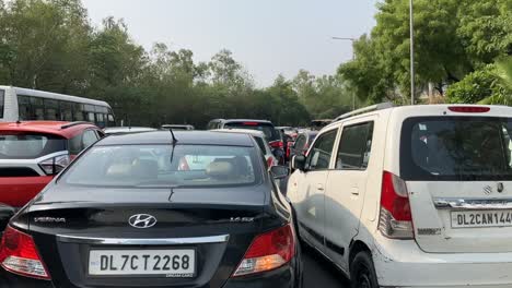 A-time-lapse-of-stopped-traffic-at-a-busy-road-going-toward-Gurugram-at-Dhaula-Kuan