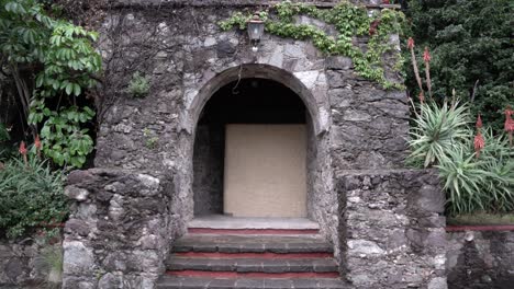 Haupteingang-Des-Schlosses