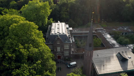 Tower-Spire-Of-Historic-Estate-Broekbergen-In-Driebergen-Rijsenburg,-Netherlands