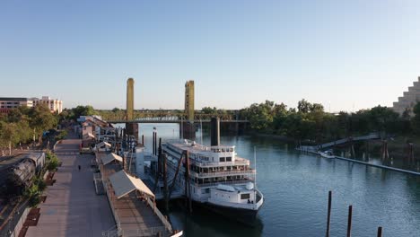 Rising-aerial-shot-of-the-Delta-King-steamboat-on-the-Sacramento-River