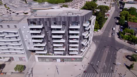 Hermosos-Edificios-De-Apartamentos-Ricos-En-El-Sur-De-Francia,-Montpellier.