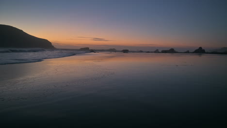 Brookings,-Oregon.-Beach-at-sunset