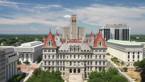 New-York-State-capitol-building-in-Albany,-New-York-with-drone-video-pull-out