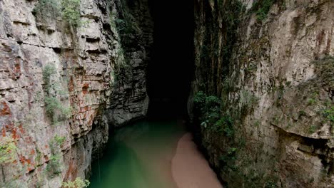 Arco-del-Tiempo,-Chiapas,-Mexico,-Sone-Arch,-cave,-River-in-Canyon,-Drone-Shot