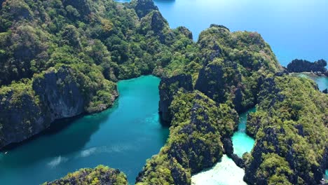 Luftaufnahme-Der-Wunderschönen-Großen-Und-Kleinen-Lagune,-El-Nido,-Palawan,-Philippinen