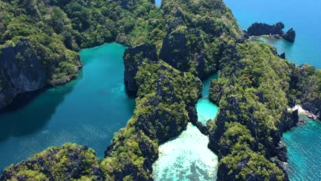 Hochfliegende-Luftaufnahme-Der-Großen-Lagune-Und-Der-Kleinen-Lagune,-El-Nido,-Palawan,-Philippinen