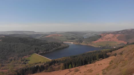 Drone-viewing-over-Lady-Bower-Reservoir-Whilst-panning-left-to-right-from-Bamford-Edge-point-of-view-shot-in-4K