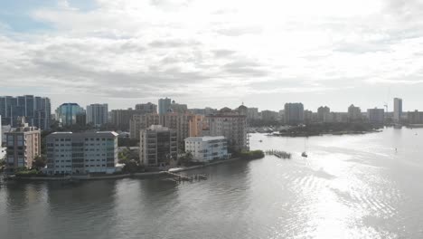 Bright-morning-cloud-cover-over-Downtown-Sarasota,-Florida-area