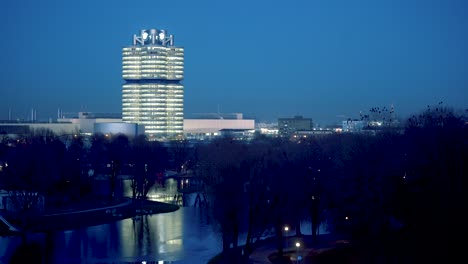 Timelapse-of-BMW-Tower-during-night
