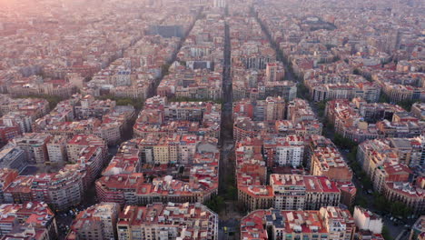 Aerial-view-of-Fort-Pienc-and-Sant-Marti-Neighborhood-at-sunrise,-Spain